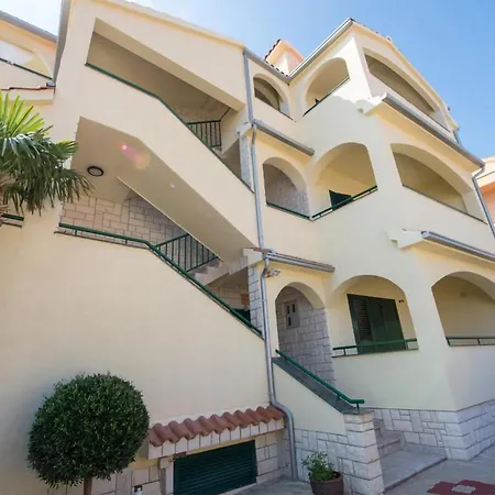 Lovely Apartment In Vodice *