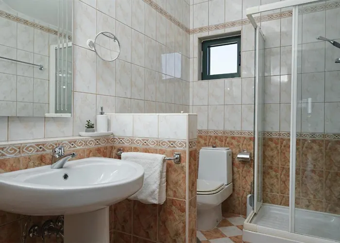 Lovely Apartment In Vodice Apartament *