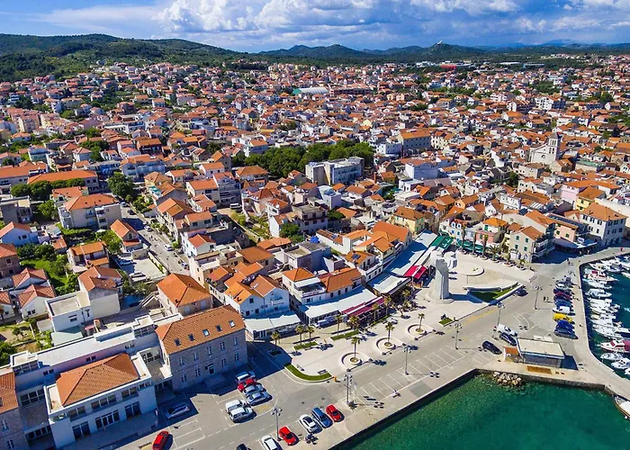 Lovely Apartment In Vodice Apartament *